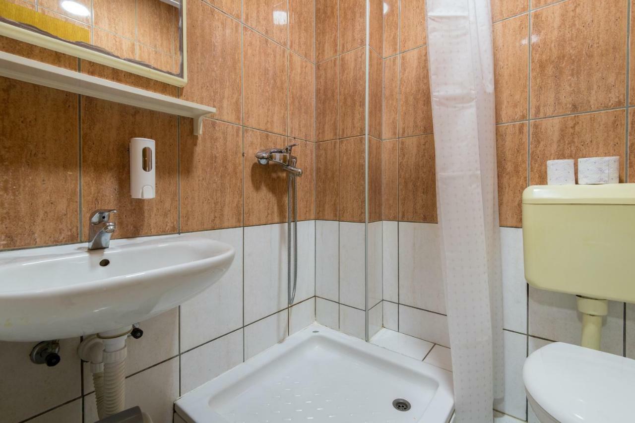 Motel More 内乌姆 外观 照片